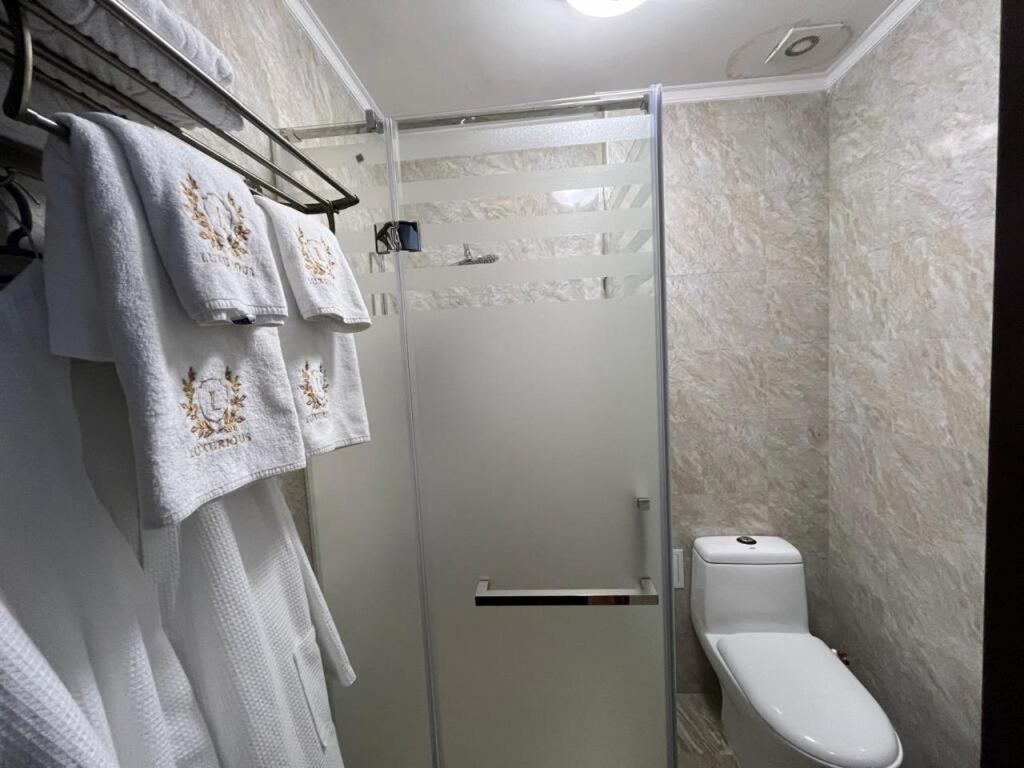 塔拉兹 Luxurious酒店 外观 照片
